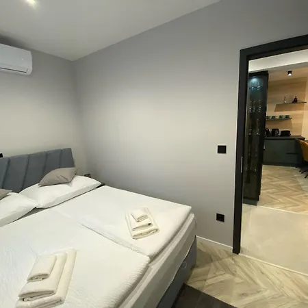 Butterfly Apartment Zalaegerszeg Exterior photo